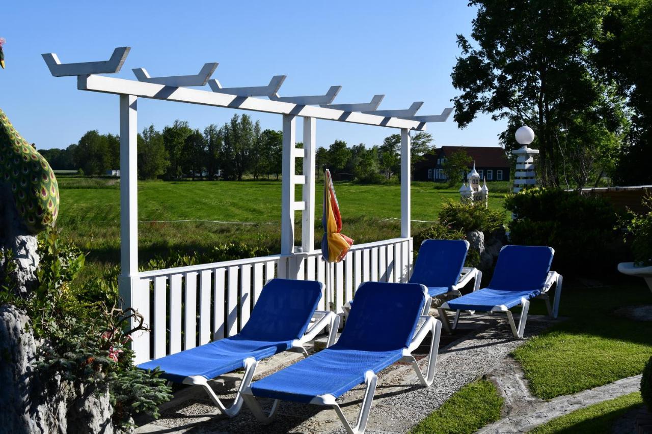 Garni Hotel-Pension Holum Neuharlingersiel Εξωτερικό φωτογραφία