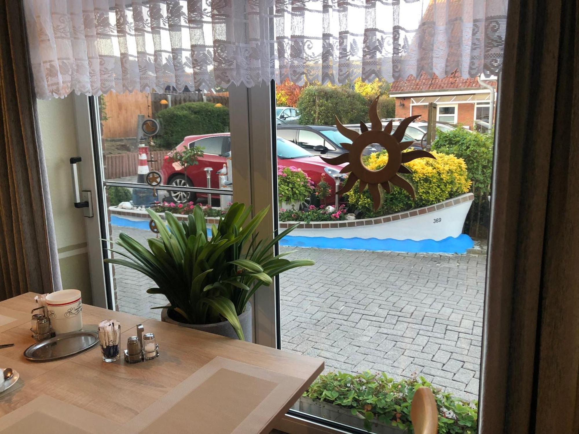 Garni Hotel-Pension Holum Neuharlingersiel Εξωτερικό φωτογραφία